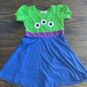 Alien Dress